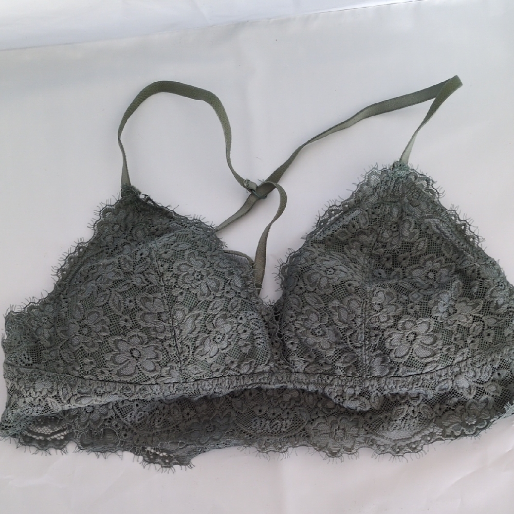 Aerie Women's Green Lace Bralette‎ Size M